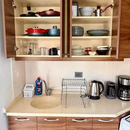 Apartment Konyaalti Plajina Yuerueme Mesafesinde Merkezi Konum